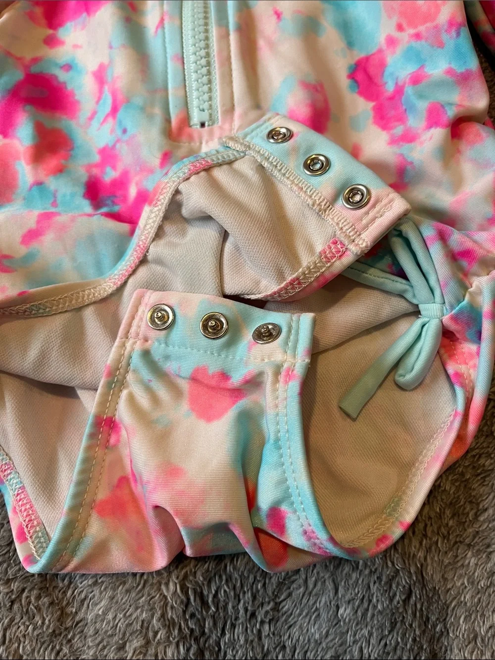 🌻3/$15 Sz 3T Cat & Jack L/S Swimsuit
